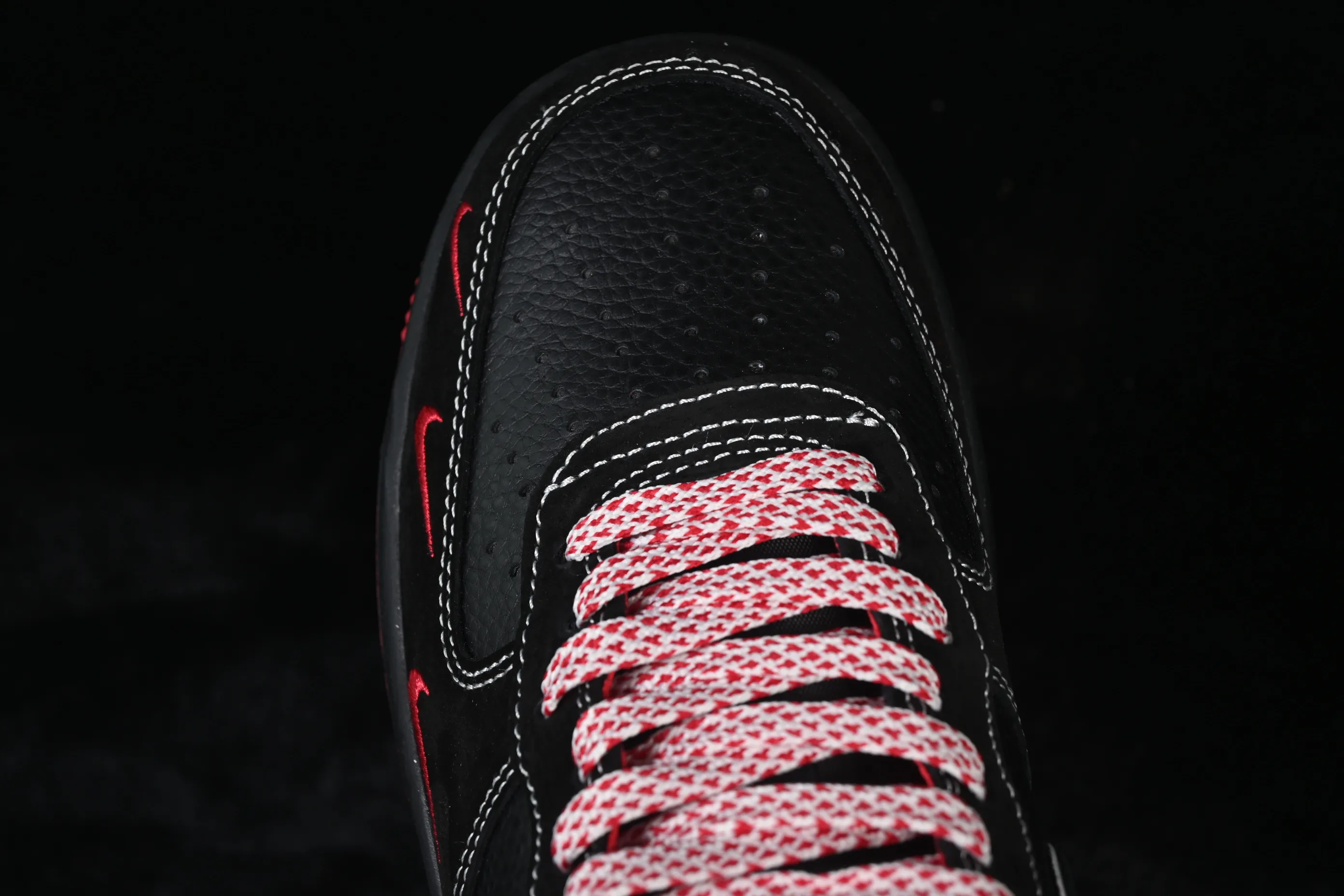 All categories Nk Air Force 1 Air Force series Nk Air Force 1 Low Air Force low-top Nike Air Force 1'07 Low black and red style Air Force 1 low-top casual sneakers SS1979-009